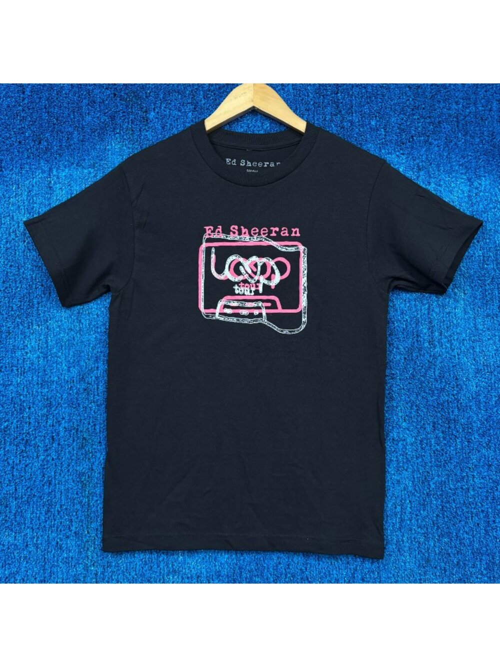 Ed Sheeran Loop Tour Rock T-Shirt Size Small